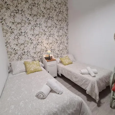 122a - Emblematica Vivienda En Playa San Lorenzo Gijon